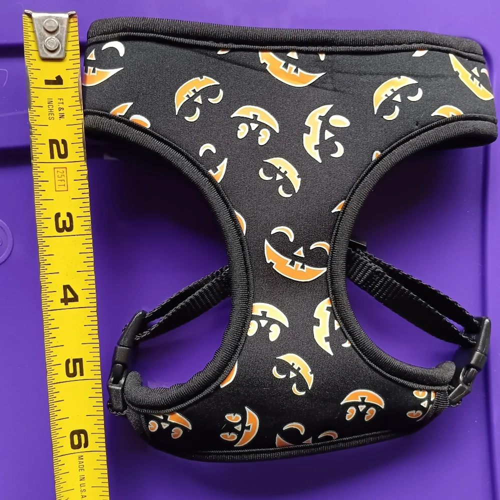 💜🎃 NWOT Glow In Dark Reversible Dog Comfort Harness XXS Halloween Pumpkin